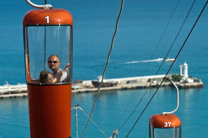 Единственная городская канатная дорога есть в Нижнем Новгороде, хотя строить ее дешевле, чем мост. Фото: РИА Новости